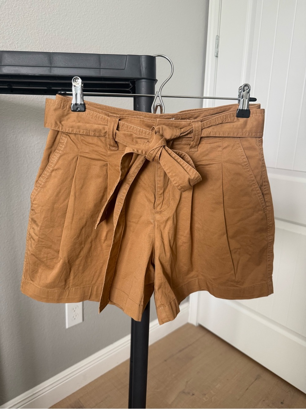 a new day High-Waist Tie Front Shorts in Camel Brown
